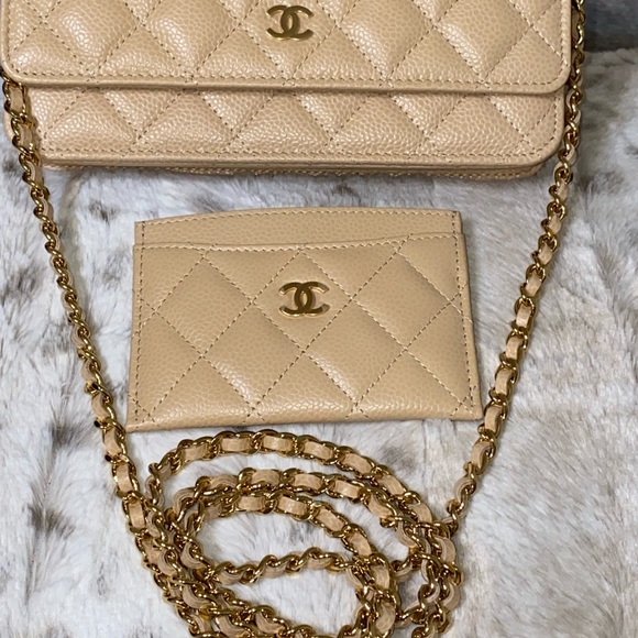 NWT CHANEL CARD HOLDER - Picture 10 of 15